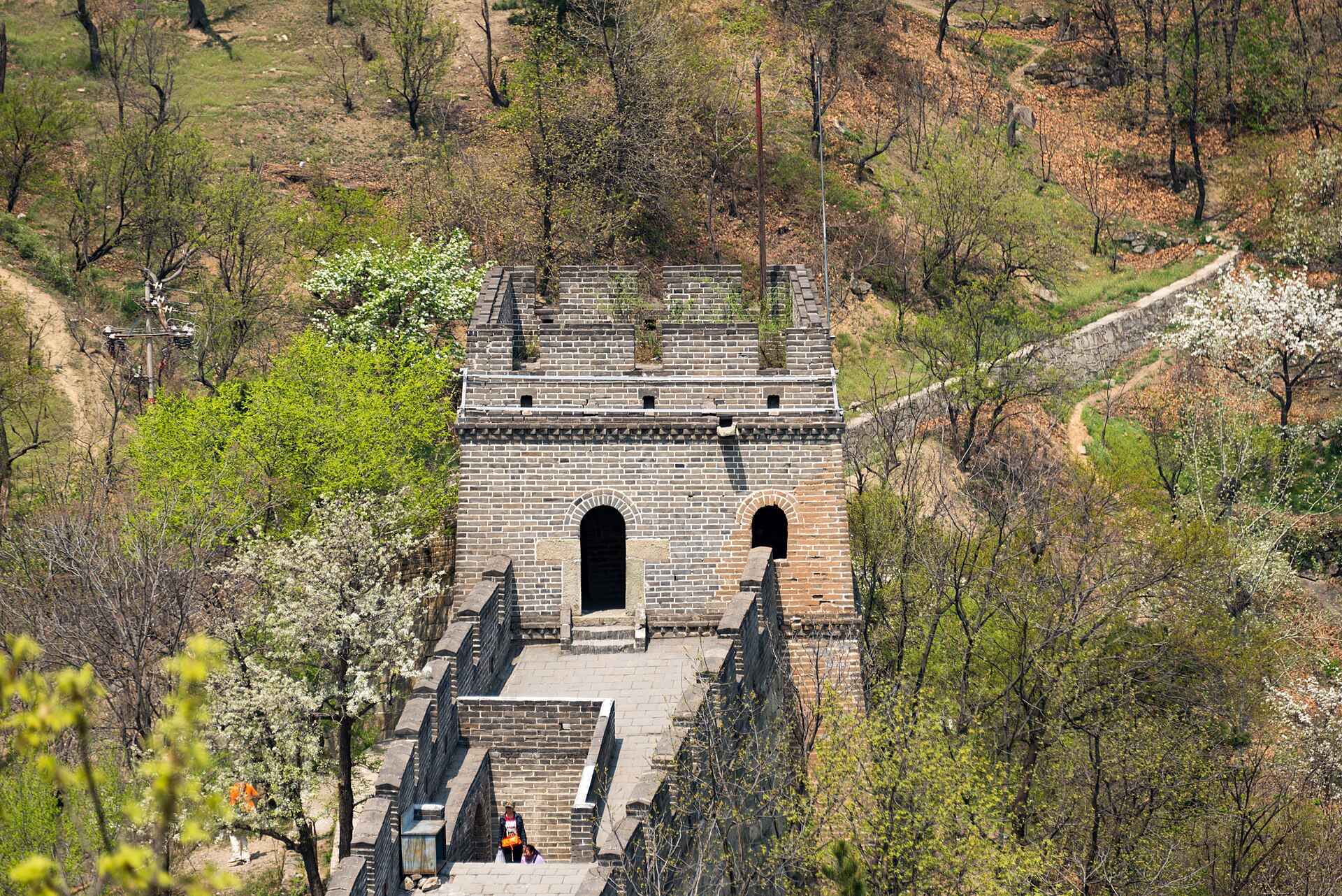 The Mutianyu section of the Great Wall, winding over the hills